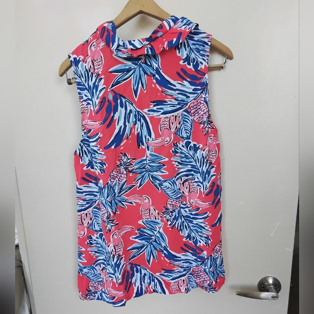 crown & ivy Coral Pink Tropical Print Sleeveless Blouse - Picture 4 of 5